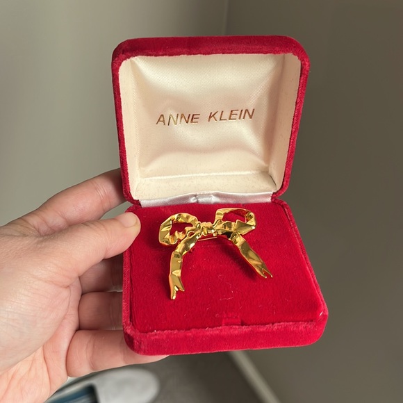 NWOT Anne Klein Vintage Gold Bow Pin Brooche - Picture 4 of 5